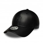 Yankees Womens MLB Diamante PU Black 9FORTY M-Crown Adjustable Cap Yankees Womens MLB Diamante PU Black 9FORTY M-Crown Adjustable Cap