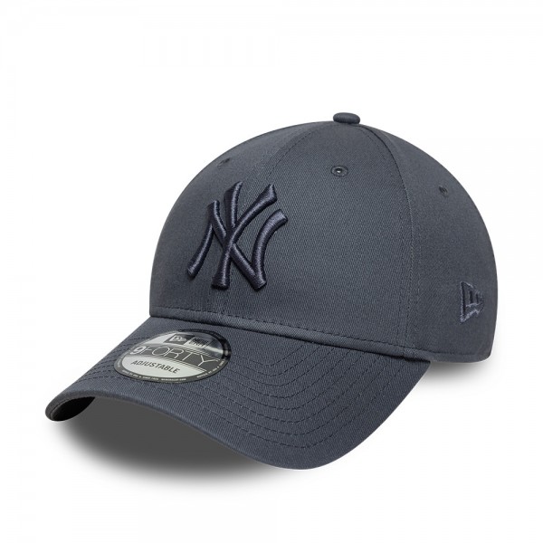 New York Yankees MLB League Essential Grey 9FORTY Adjustable Cap New York Yankees MLB League Essential Grey 9FORTY Adjustable Cap