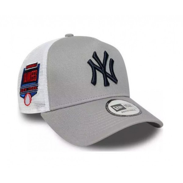 New York Yankees MLB Side Patch 9FORTY A-Frame Trucker Snapback New York Yankees MLB Side Patch 9FORTY A-Frame Trucker Snapback