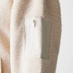 Γυναικείο New York Yankees Womens MLB Light Beige Oversized Sherpa Bomber Jacket Γυναικείο New York Yankees Womens MLB Light Beige Oversized Sherpa Bomber Jacket