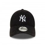 Teddy New York Yankees MLB Winter Borg Black 9FORTY Adjustable Cap